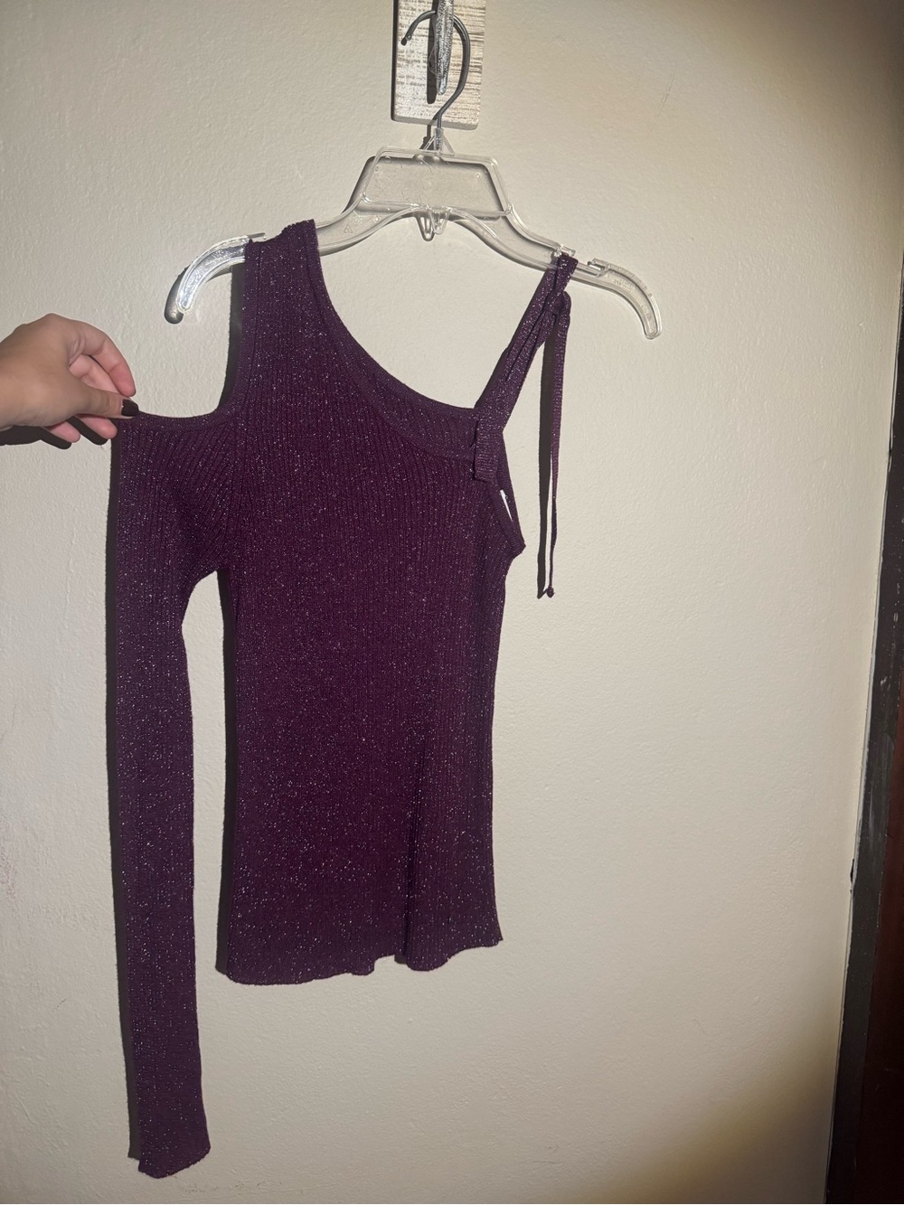 Women’s One-Shoulder Sparkle Knit Top - Plum